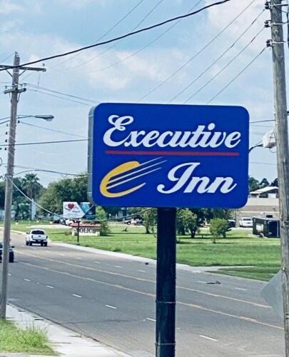 كينغزفيل Executive Inn المظهر الخارجي الصورة